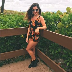 Floral Lightweight Romper with Pockets